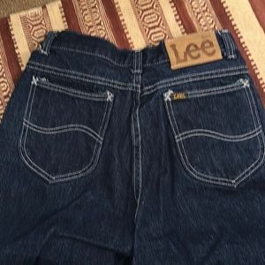 Very vintage Lee jeans small waist and very long legs Made in USA #0137